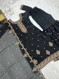 *This Colourfull & Fresh Look Outfit Is Perfect For Upcoming Festivities And Weddings Which Provides You More Comfort And Style* - Xs 34