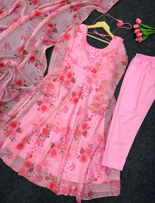 This Colourfull Lightweight & Fresh Look Outfit Is Perfect For Upcoming Festivities And Weddings Which Provides You More Comfort And Style* - Xxl-44