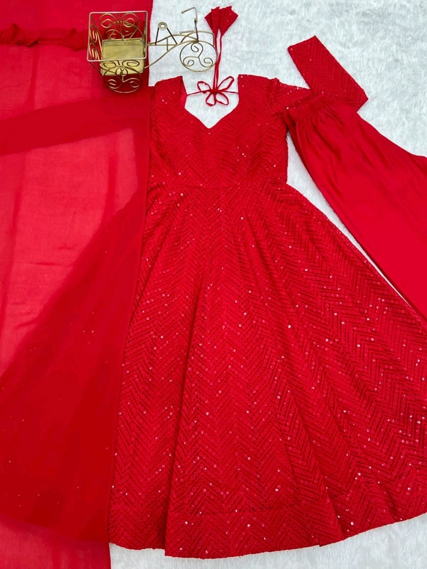 *Launching This Timeless And Classic Lukhnowi Georgette Fabric Anarkali Suit Set For The Upcoming Festivities And Wedding Season* - Xs-34