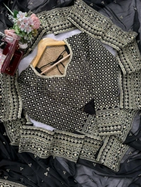 ✨ Designer Saree – Elegance Redefined 