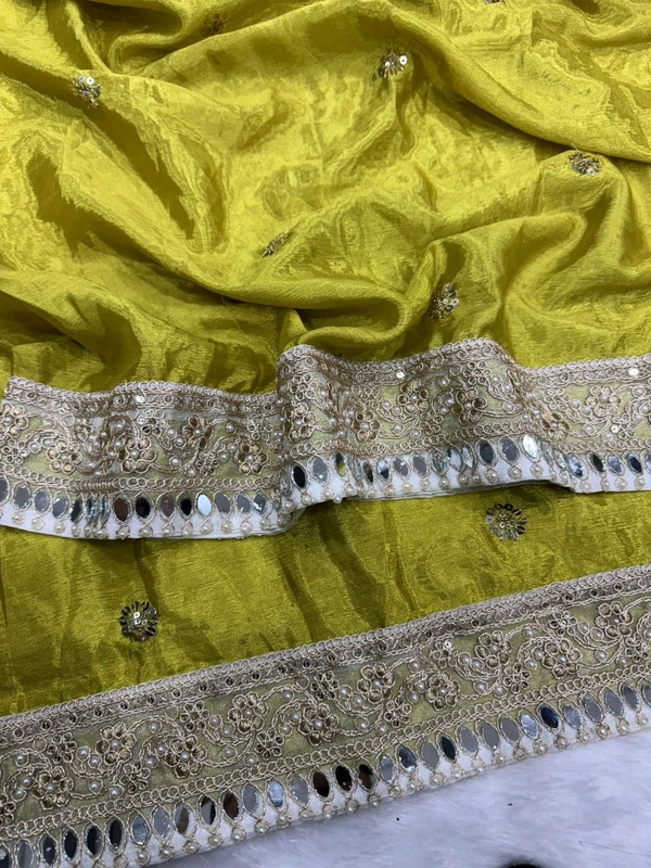 *⭕SAREE FAB. :* Shaded color in soft chinnon