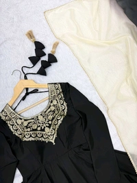 "*This Colourfull Lightweight & Fresh Look Outfit Is Perfect For Upcoming Festivities And - S-36