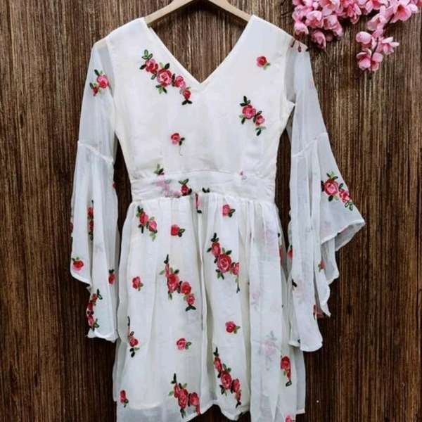 Pretty Retro Women's Top And Tunics