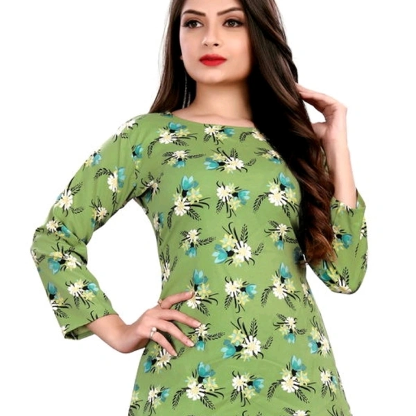 Fancy Retro Women's Top And Tunics