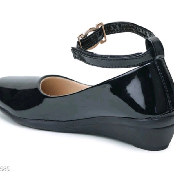 Trendy Women's Heels Sandles - Rs.400 for red heels, Rs.490 for 1st shoes