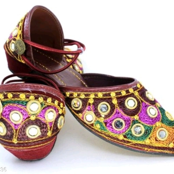 Unique Attractive Women's Heels Amd Sandles