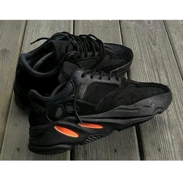 Latest Graceful Men Casual Shoes*