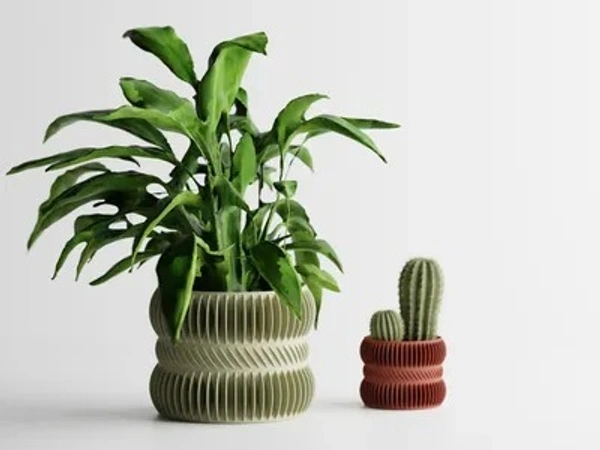 Modern Ribbed Hourglass Pot