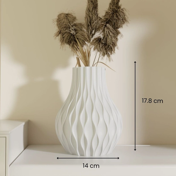 Raagya - 17.8 cm, White