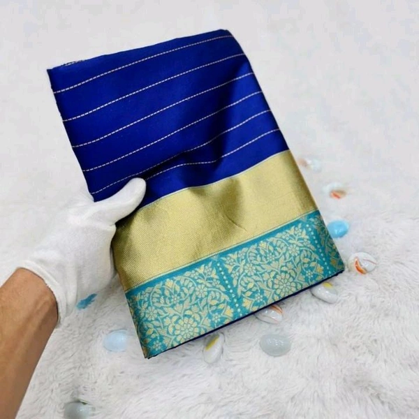 रेशमी साडी[Blue Silk Saree With Golden Border] - Blue, Free