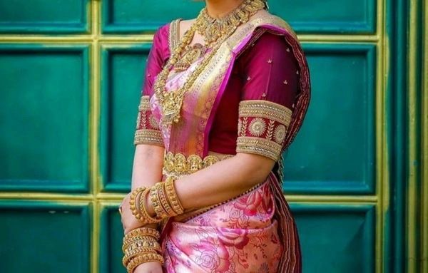 Pink Red PATTU SAREE [Soft SILK] - Saree: 5.50Mtr Blouse:0.80Mtr