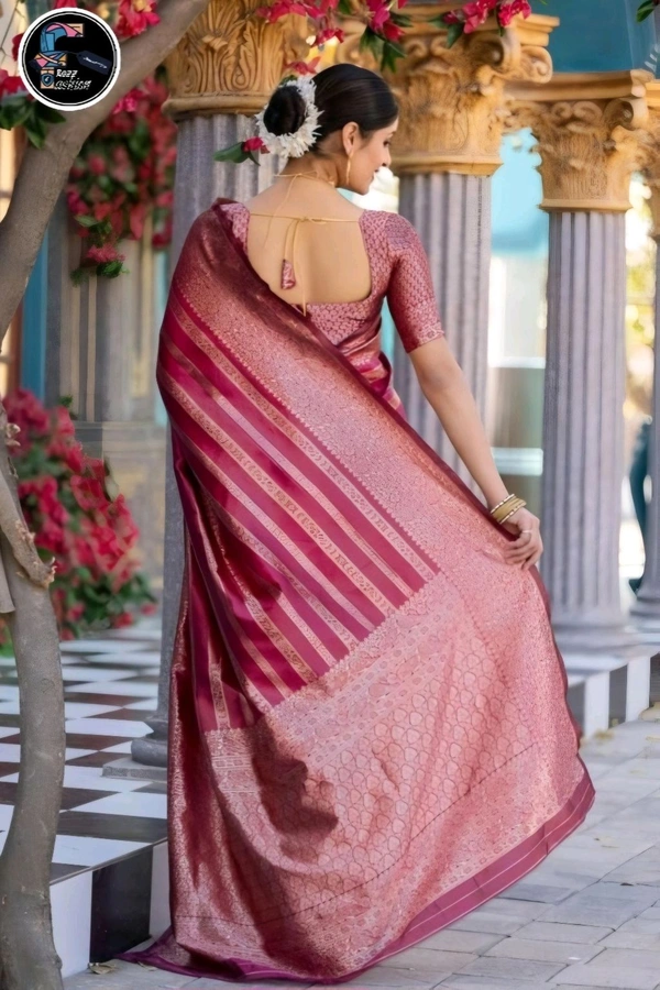 Pure Banarasi Soft Silk Sarees | मुलायम बनारसी साडी - Maroon, Free