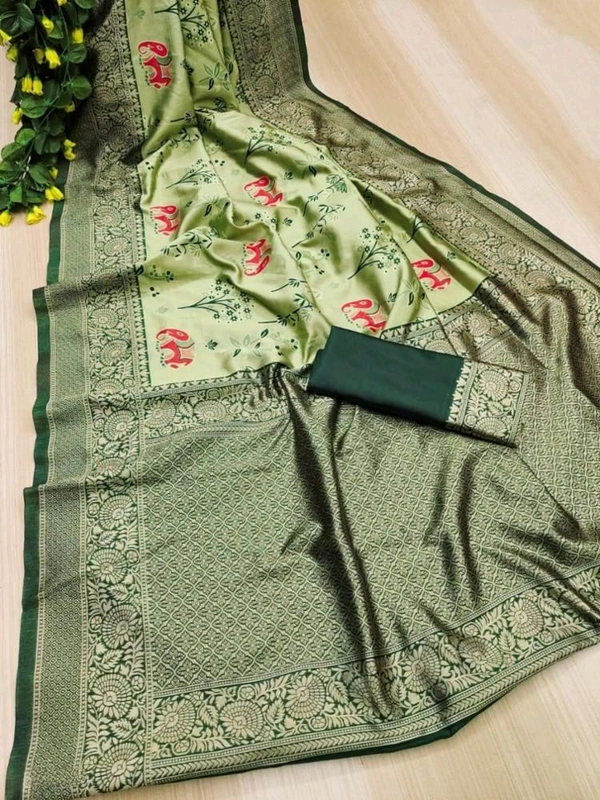 Lichi Silk Saree | रेशमी साड़ियाँ  - Snowy Mint, Free Size