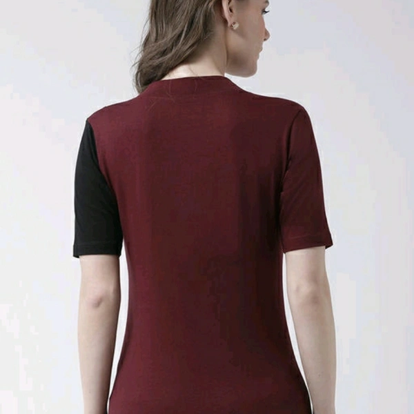 Maroon Black And White Colour Blocked Cotton T-shirt - S