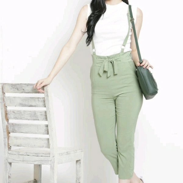 Green Stretchable Cotton Blend Dungaree For Women - 30