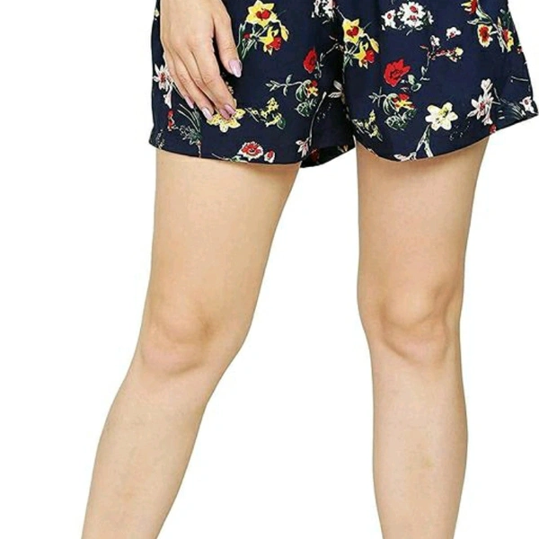 Blue Floral Print Regular Shorts - 36