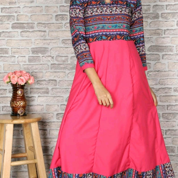 Crepe Flared Printed Pink Kurti - XL
