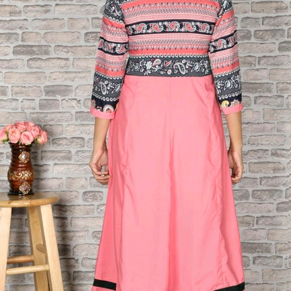 Crepe Flared Printed Light Pink Kurti - M
