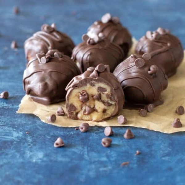 Cookie Dough Truffle - Box of 4