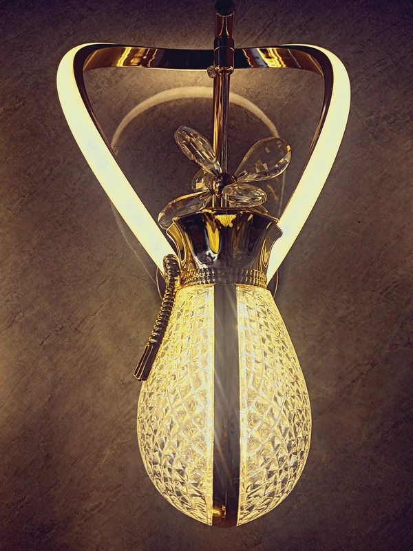 Crystal Pendant Wall Mounted Decorative Lamps With Bulb  - Luxor Gold