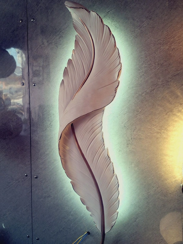 Antique Decorative Feather Wall Light