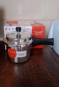 RAYS Aluminium Rays Aura 3.5L Induction Base Pressure Cooker – Easy Open Outer Lid, Heavy Bottom for Healthy Cooking