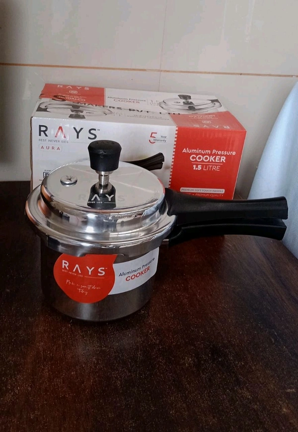 RAYS Aluminium Rays Aura 1.5L Pressure Cooker: Efficient Healthy Cooking with Induction Base