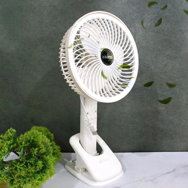 Low Noise USB Desk Fan with Clip: Ideal for Personal Use Anywhere