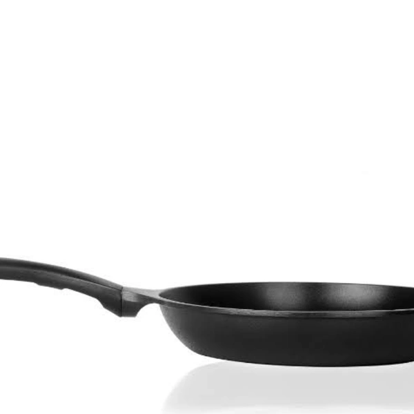 Chefline Corporation  JAYEED BASIC XYLAN PLUS COATING FRYPAN (20 CM), NON-STICK, MADE IN SOUTH KOREA - black , 20 cm