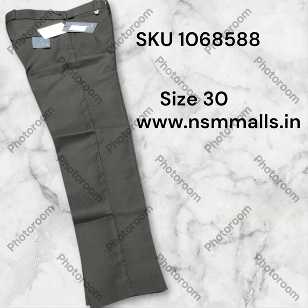 Q SKU-1068588 - 32