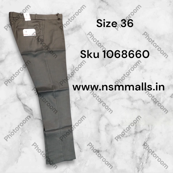 Q SKU-1068660 - 36
