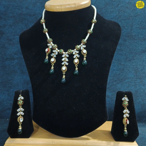 HJ  Antique Raw Finish Kundan Pearl Green Necklace Set - Q-43gn - Green, Antique Raw Finish