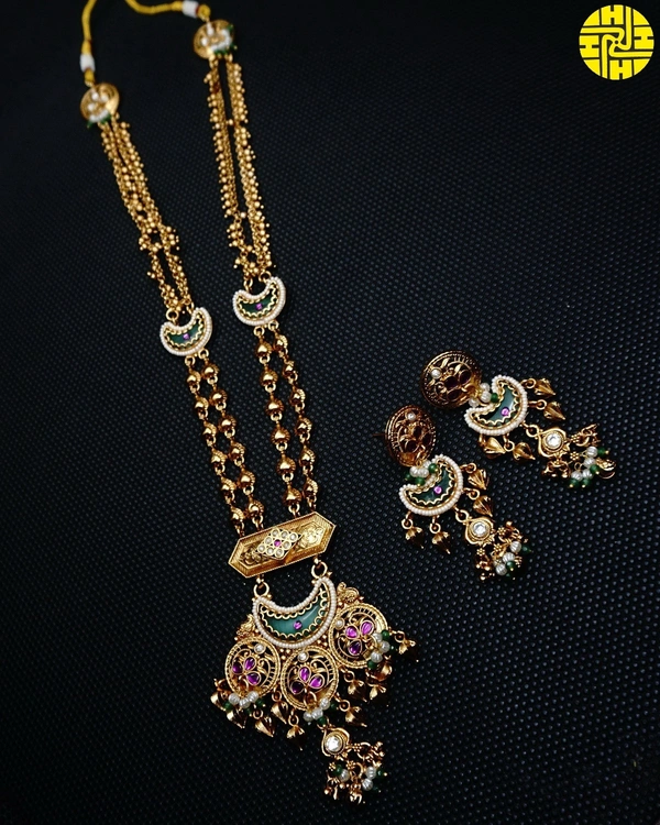 SM Royal Look Long Heritage Necklace Set - shn-91 - Multi, Antique Gold Polish