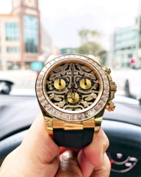 ✅ *Fossil Commuter, A must have collection with clean aesthetic and iconic construction an ideal timepiece for workplace as well as weekends.* ✅