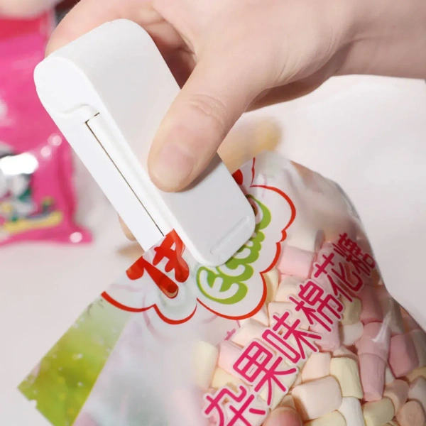 Portable Mini Handheld Sealing Machine for Plastic Bags - As per availability
