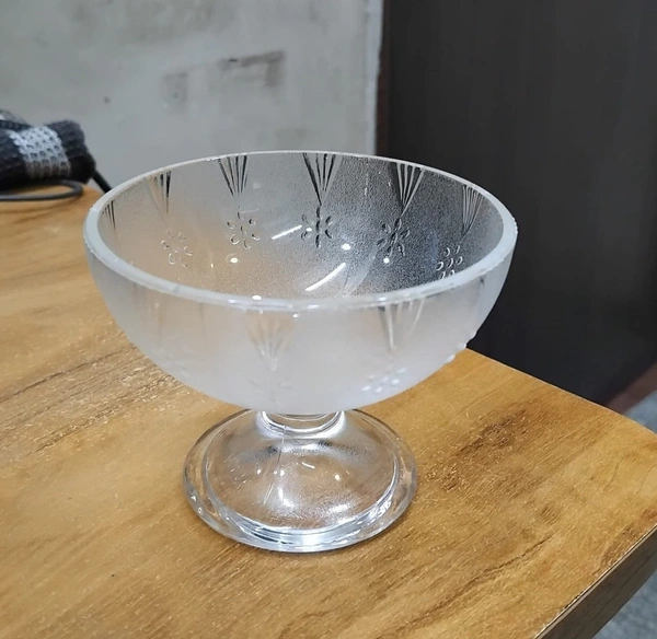 Set of 6, Glass Ice Cream Desert Serving Unique Design Glass Bowl, Pudding Dessert Icecream Cups, 140 ML Each