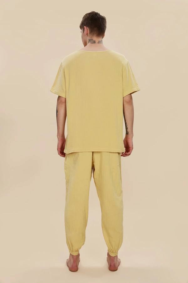 IIR06-Monk 100% Organic Unique Double Layered Yoga Wellness wear Turmeric Male - 4XL, TURMERIC