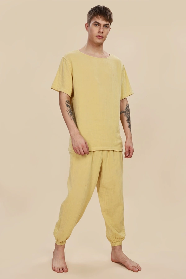 IIR06-Monk 100% Organic Unique Double Layered Yoga Wellness wear Turmeric Male - 4XL, TURMERIC