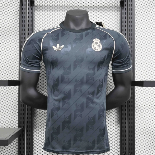 Madrid Black Player Version Jersey 2024/25 - S