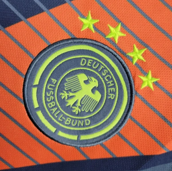 Germany Goalkeeper Soccer Solid Jersey 2024 - L