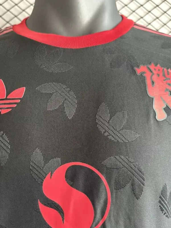 Manchester Special Edition Black Player Version Jersey 2024/25 - XL