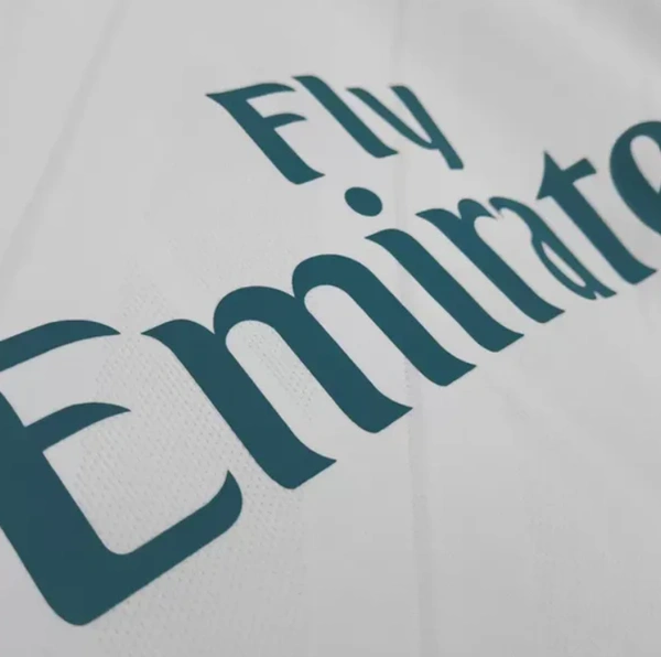 Real Madrid Retro Jersey Home Long Sleeve Soccer Shirt 2017/18 - S