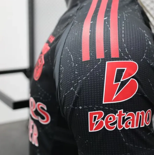 Benfica Away Player Version Jersey 24/25 - XL