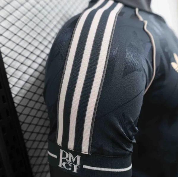 Madrid Black Player Version Jersey 2024/25 - S