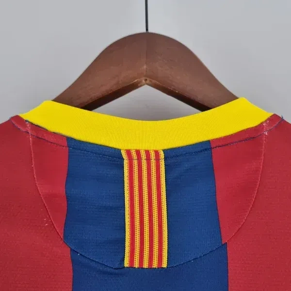 Barcelona 2010 - 2011 Home Solid Retro Jersey Long-Sleeve - L