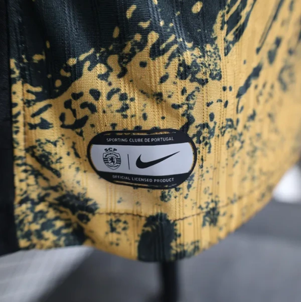 Sporting CP Fourth Player Version Jersey 24/25 - S