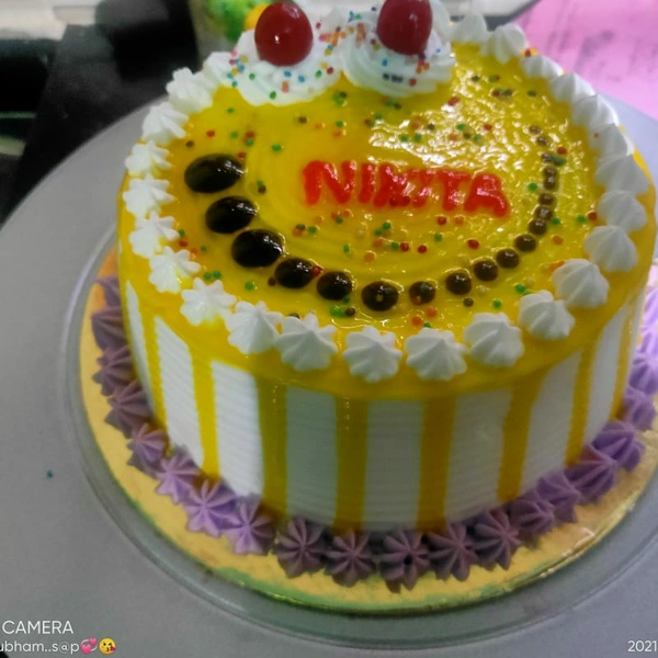 Cake7 - as per display, 500g