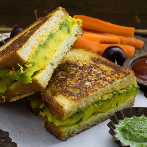 Masala Toast Sandwhich