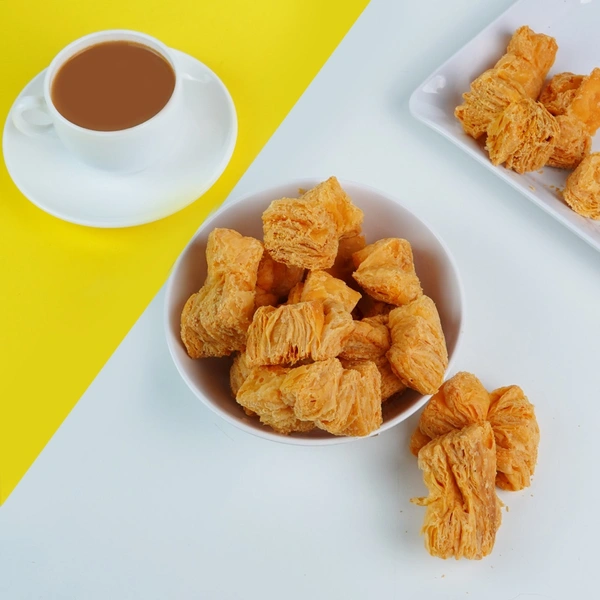  MASKA TWIST KHARI  200GMS