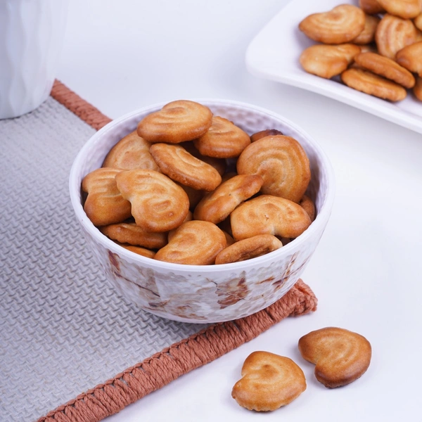 SIXER BISCUIT 200GMS